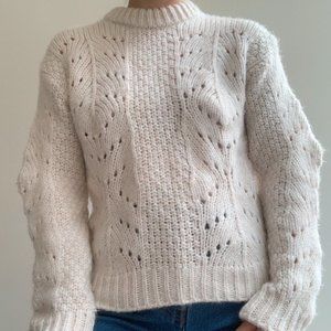 Urban Outfitters Knit White/Cream Sweater (XS)